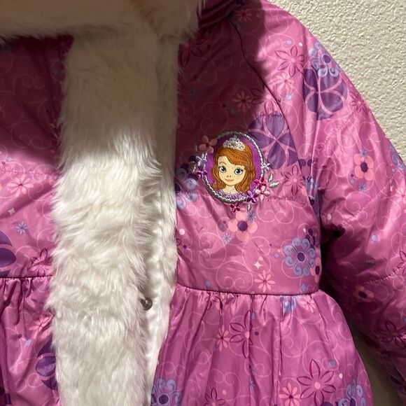 NWOT Disney Princess Sofia Puffer Jacket Size 4 - Picture 9 of 9